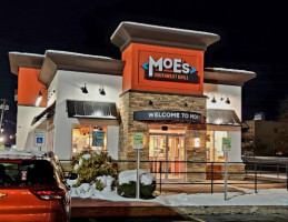 Moe's Southwest Grill outside