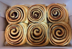 Cinnabon food