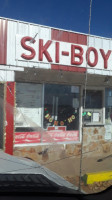 Ski-boy Drive Inn outside
