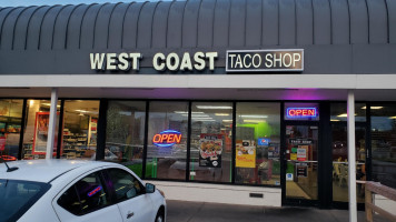 West Coast Taco Shop- Donelson outside