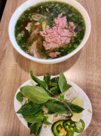 Cơm Tấm Thanh food