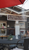 Il Bosco Pizza inside