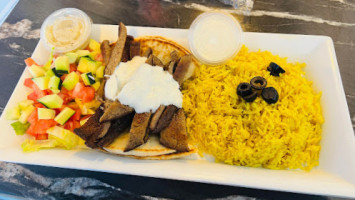 Juicy Gyros food