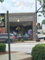 Englishs Cafe Antiques On The Square outside