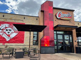 Raising Cane's Chicken Fingers outside