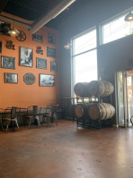 Eight Sand Beer Co. inside