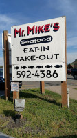 Mr. Mike's Seafood outside