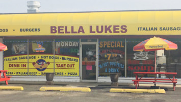 Bella Lukes Of Island Lake food