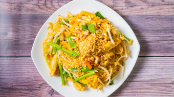Asian Joint Thai Chinese Cuisine food
