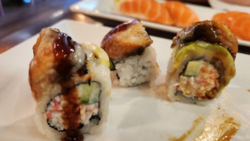 Sushi Ave food