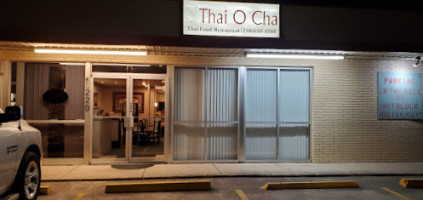 Thai O Cha outside