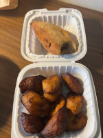 Bonga Lo: Haitian Somali African Cuisine food