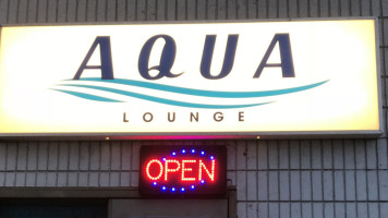 Aqua Lounge inside