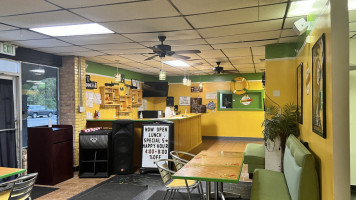 M&t American Jamaican Grill inside