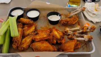 Buffalo Wild Wings food