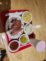 Tony's Bbq Steakhouse food