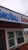 Sno-ball Express outside