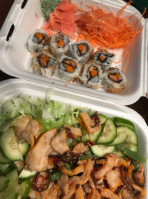 Sakura's Sushi And Grill food