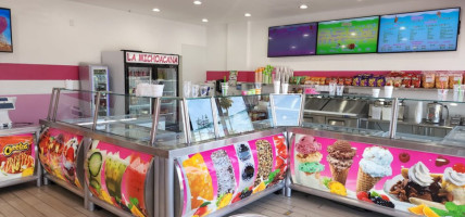 La Michoacana Ice Cream Shop inside