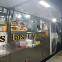 Tacos Los Tapatios food