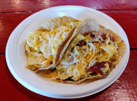 El Puerto Street Tacos food