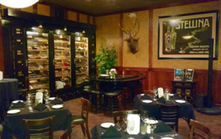 The Cigar Lounge At Chamberlain's Steak And Chop House food