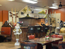 Carlos River Cafe inside
