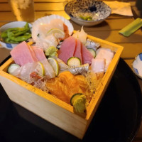 Sushi Gakyu food