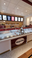 Haagen Dazs Delray Beach inside