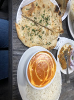 Indian And American Mitran Da Dhaba food