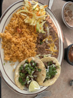 Los Potrillos Mexican food