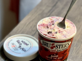 Bruster's Real Ice Cream food