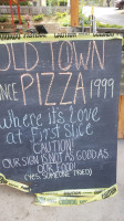 Old Town Pizza outside