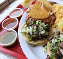 Tacos El Arco food