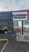 Clowndog Hot Dog Parlor outside