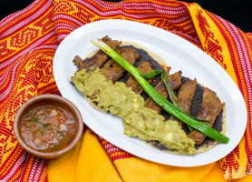 Antojitos Tacana food