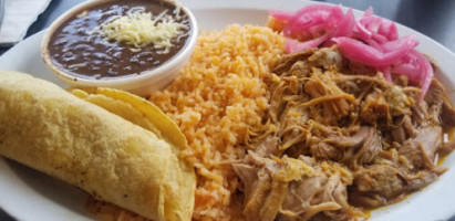 Los Dos Mexican Cuisine food