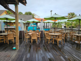 Loggerhead's Beach Grill inside