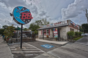 Bb's Tex-orleans outside