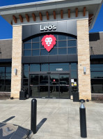 Leos Market And Eatery outside