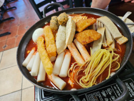 Kami Korean Kitchen food