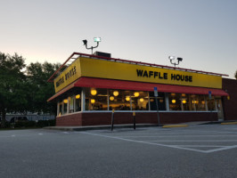 Waffle House outside