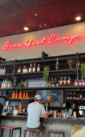 Gaslamp Breakfast Company food