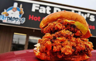 Fat Daddy's Hot Chicken food