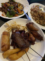 Meet Us Asian Cuisine food