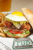 Henry Hudson's Grill food