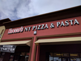 Rocco's Ny Pizzeria And Pasta food