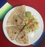 Tacos El Tapatio food