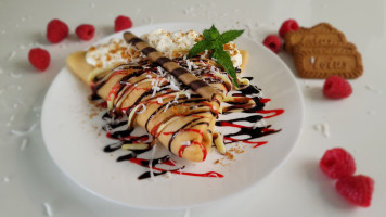 Dali Crepes Catering Cafe food