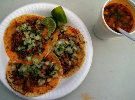 Tacos El Pely food